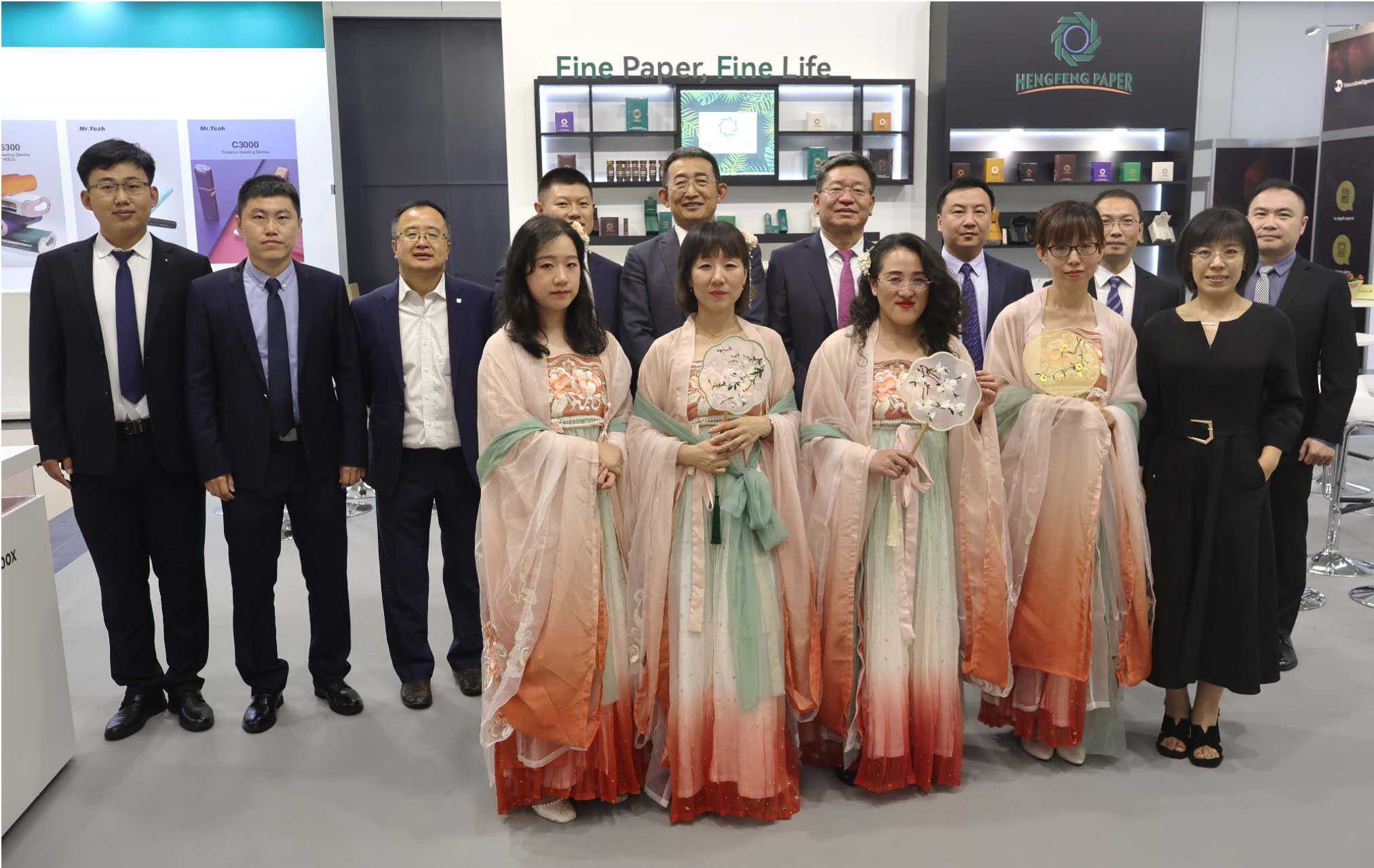 香港六家宝典资料大全