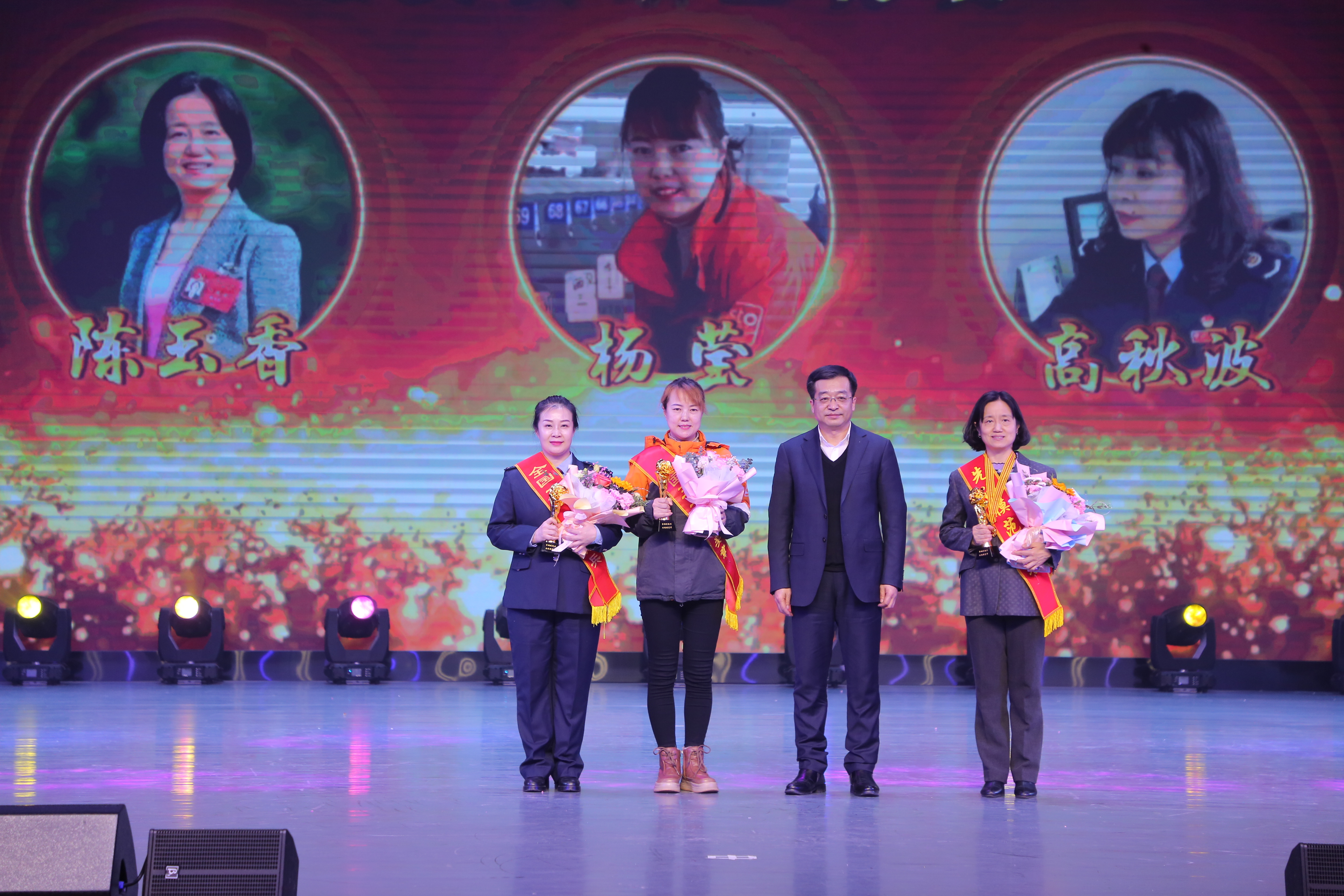 香港六家宝典资料大全