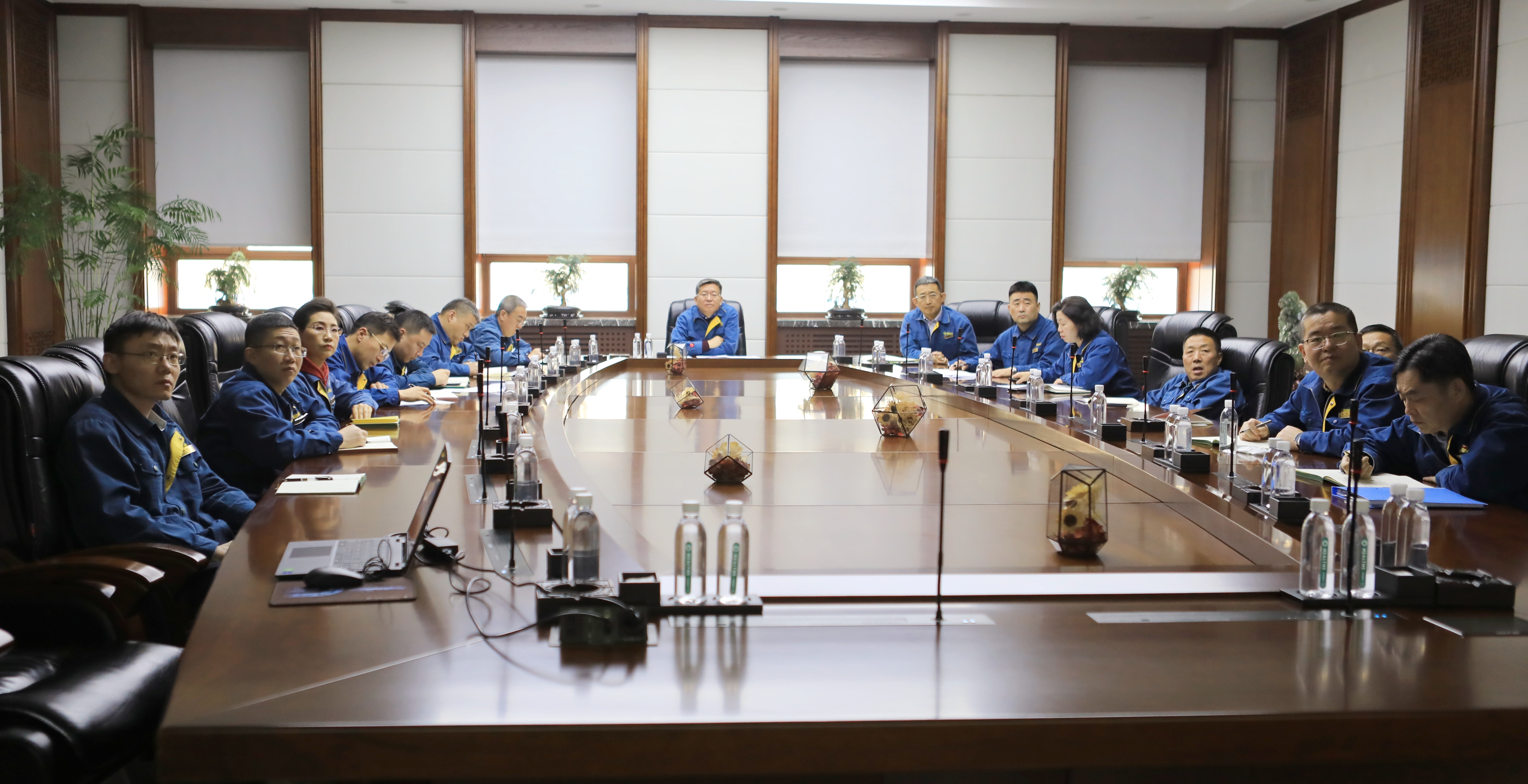 香港六家宝典资料大全