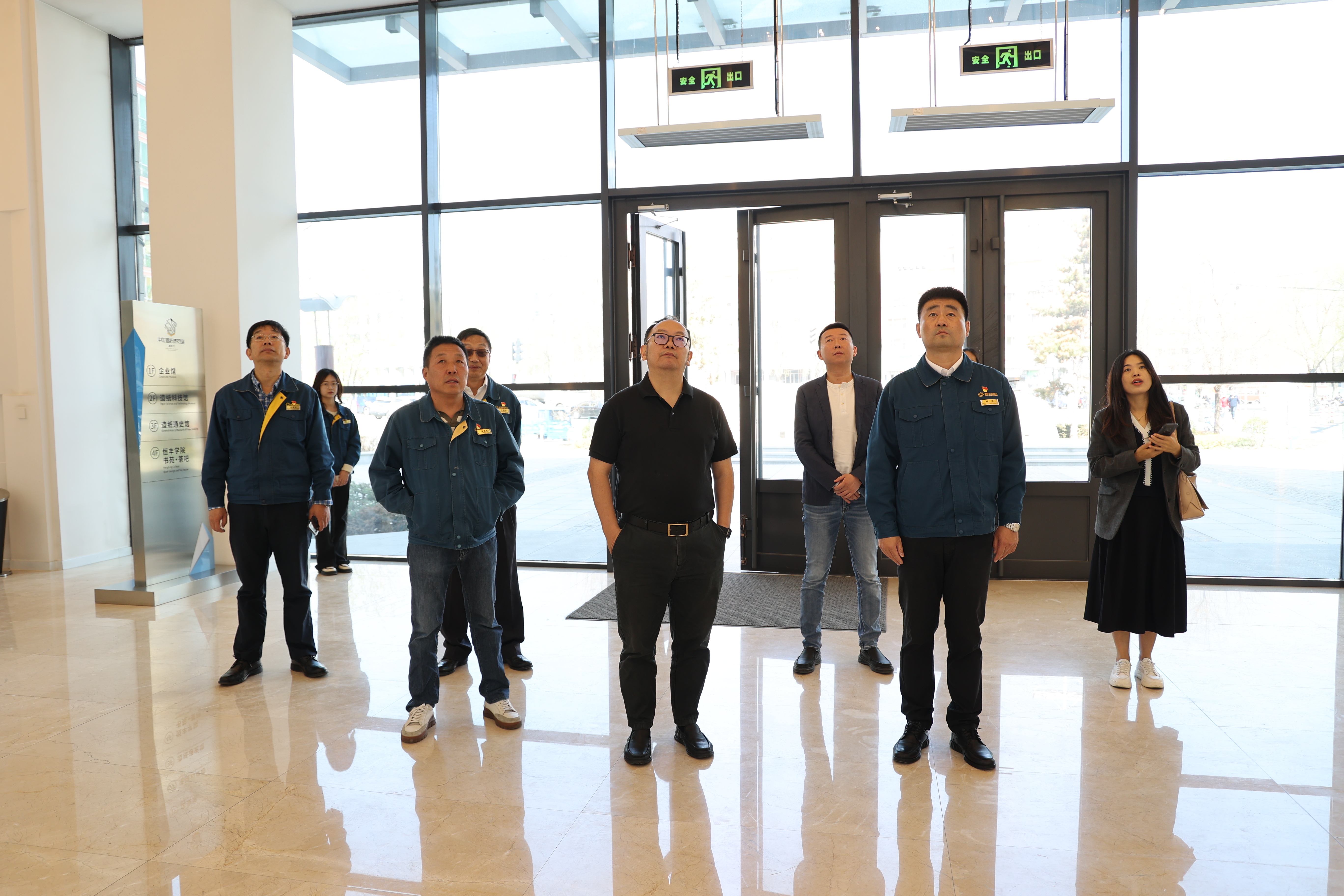 香港六家宝典资料大全