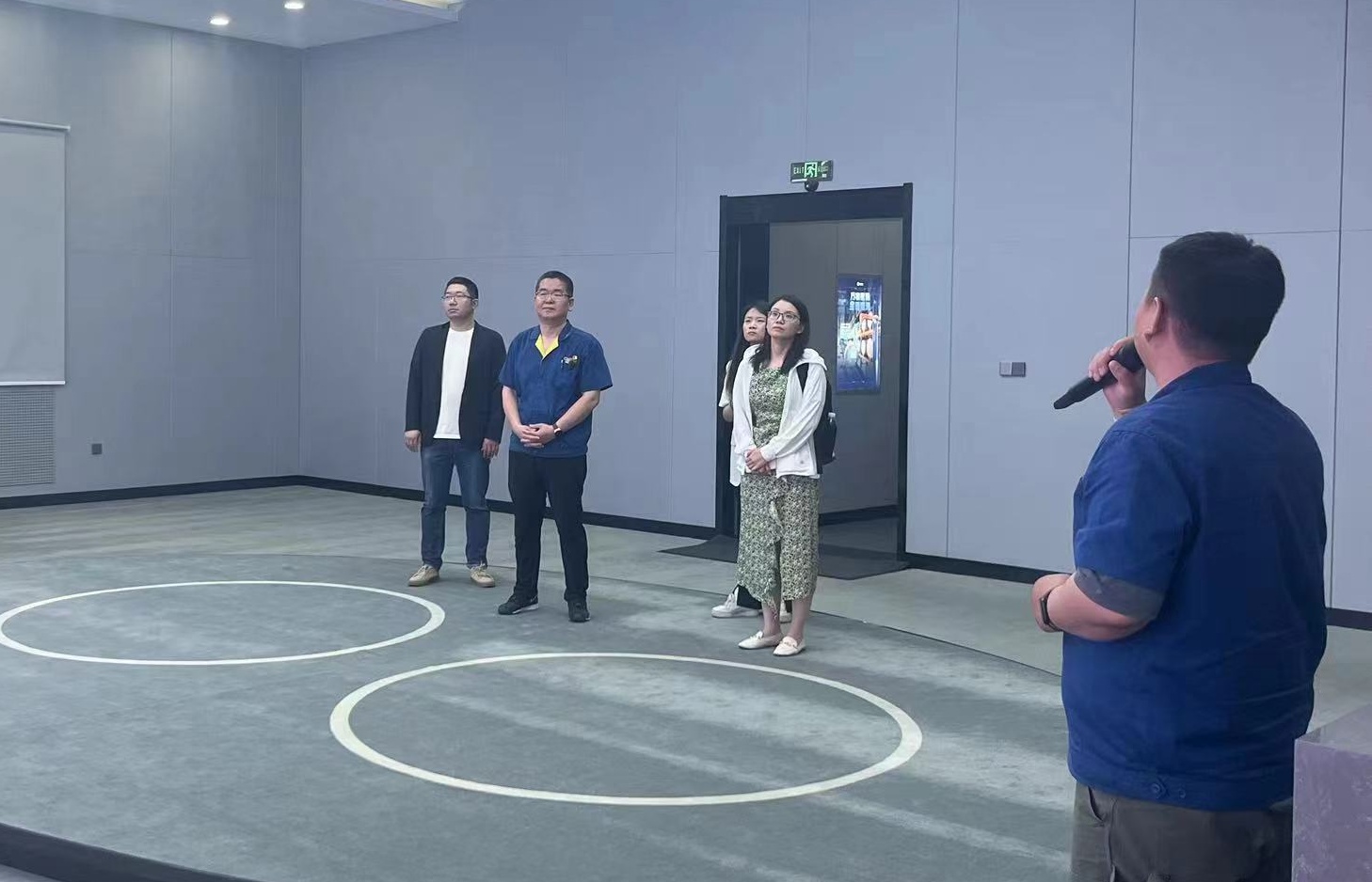 香港六家宝典资料大全