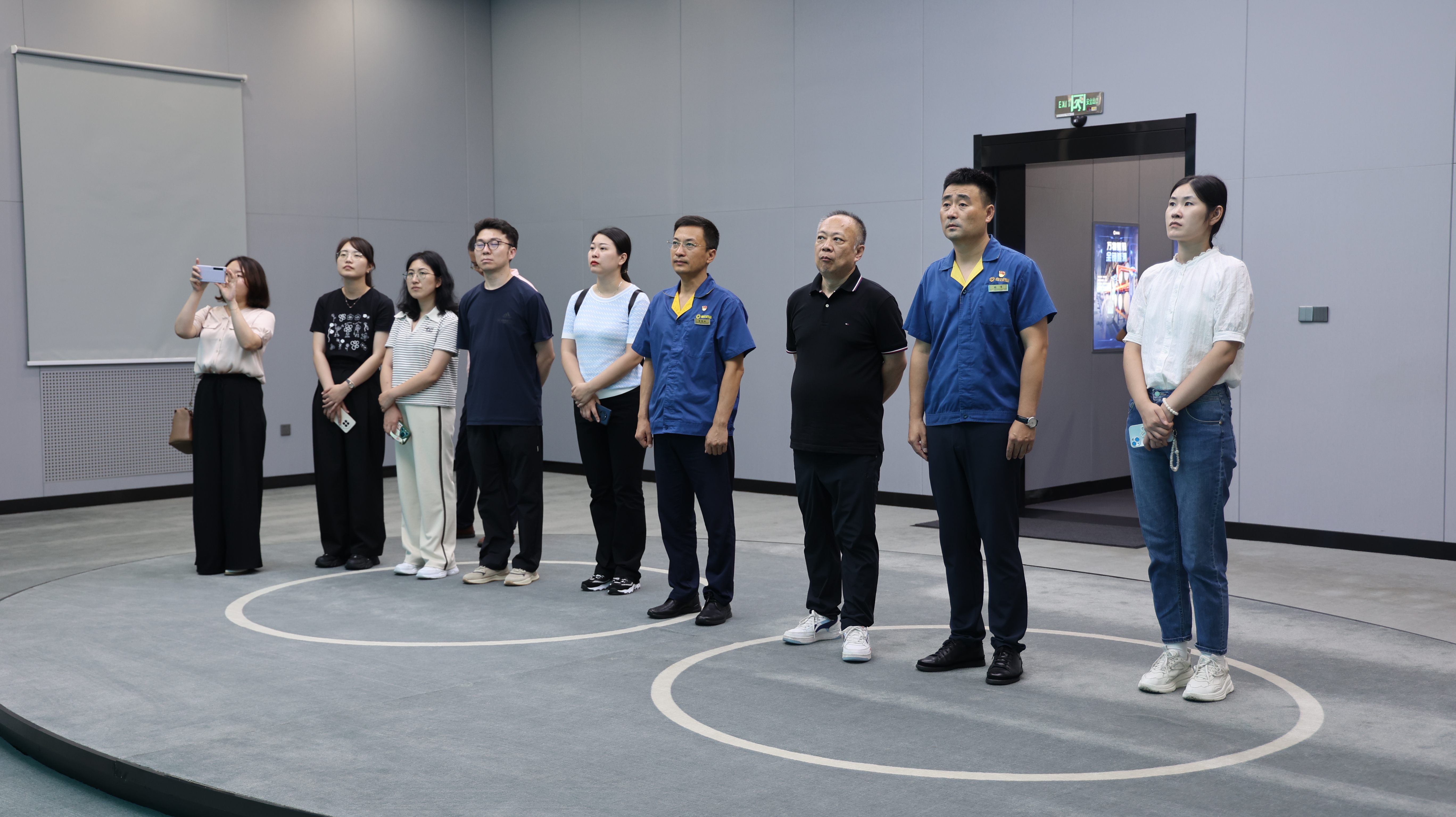 香港六家宝典资料大全