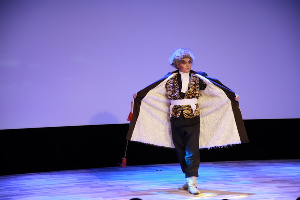 香港六家宝典资料大全