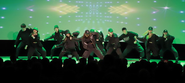 香港六家宝典资料大全