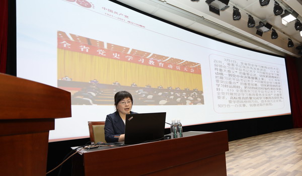 香港六家宝典资料大全