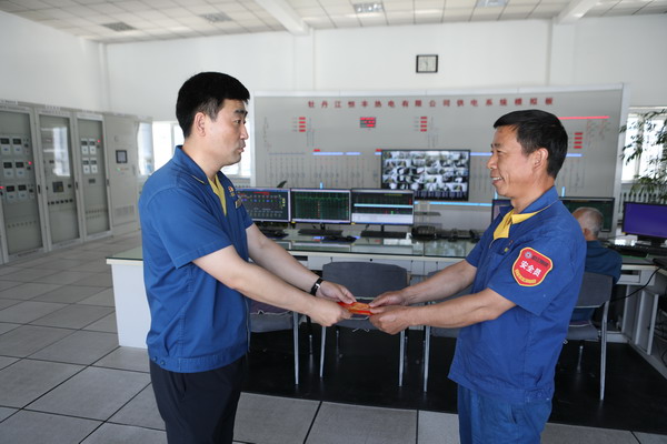 香港六家宝典资料大全