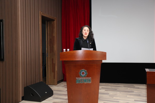 香港六家宝典资料大全