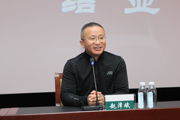 香港六家宝典资料大全