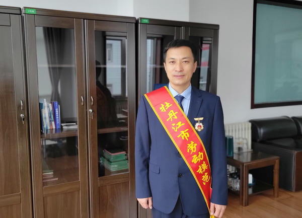 香港六家宝典资料大全