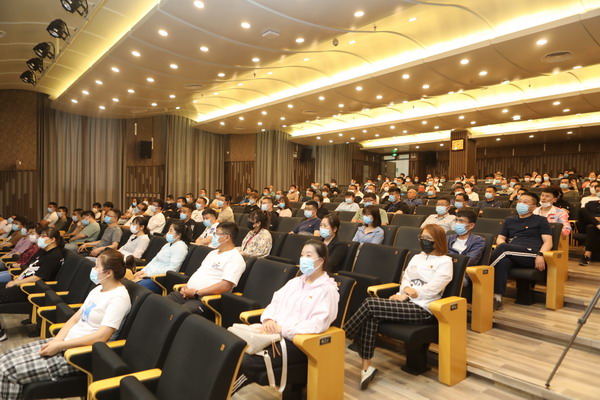 香港六家宝典资料大全