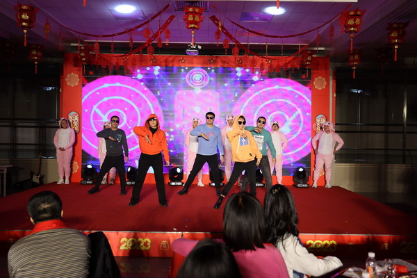 香港六家宝典资料大全