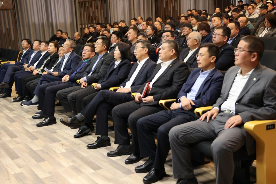 香港六家宝典资料大全